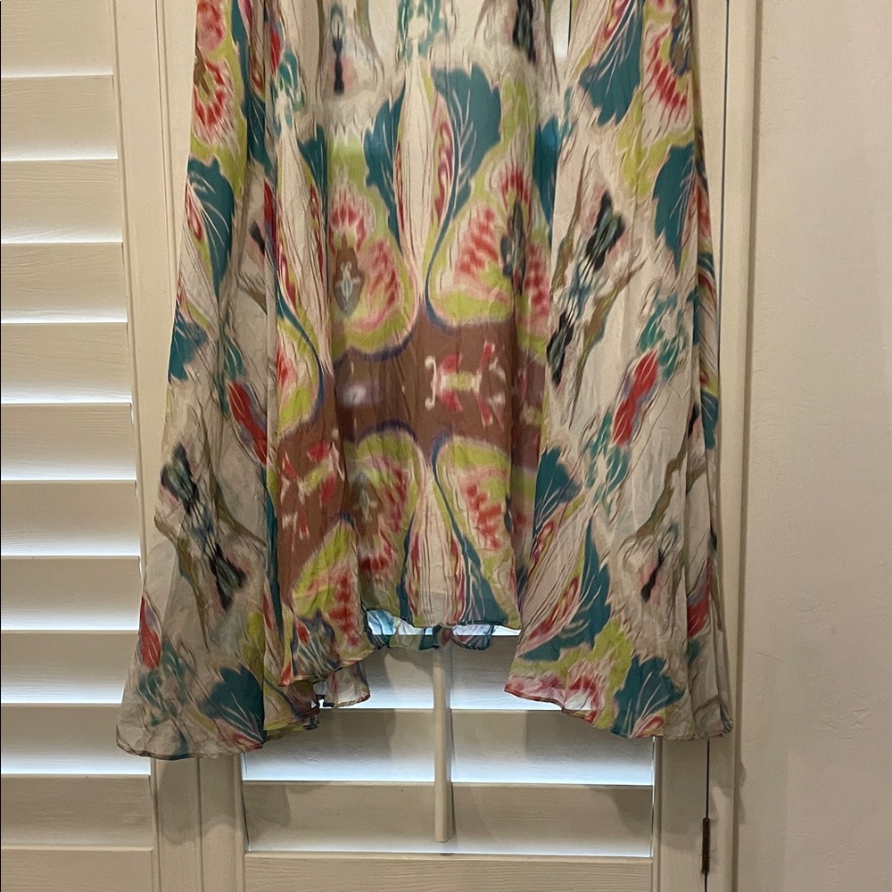 Da-Nang Silk Multicolor Asymmetrical Maxi Skirt - Picture 4 of 5
